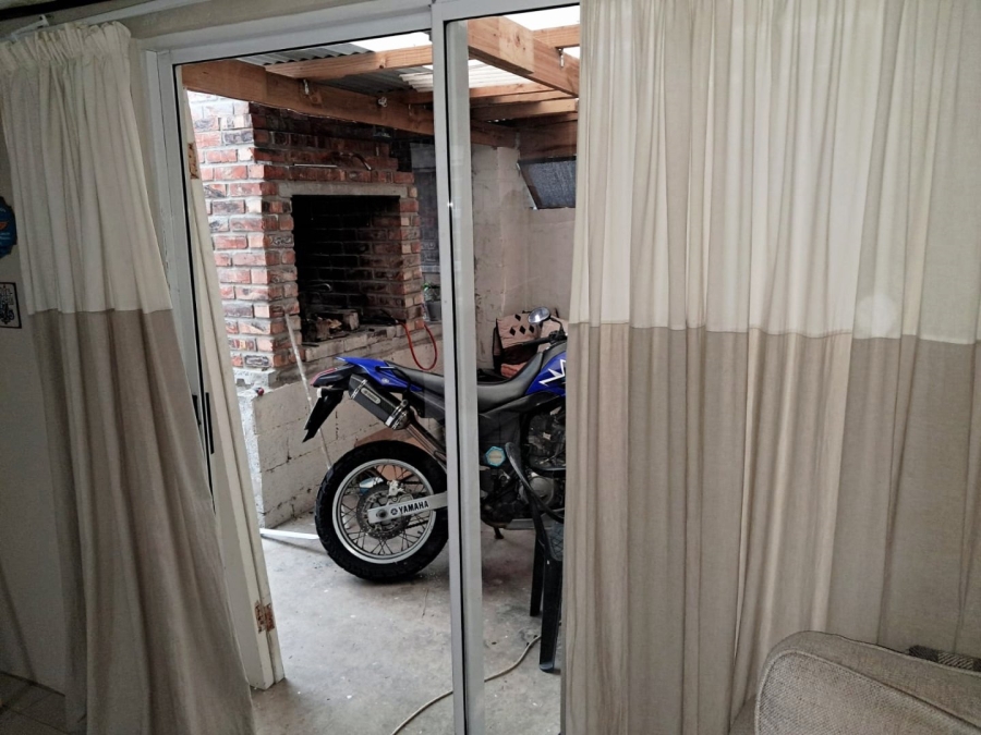 To Let 3 Bedroom Property for Rent in Kamma Park Eastern Cape